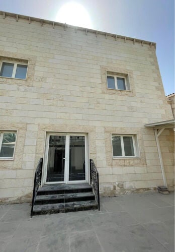 Big studio available in Alwaab