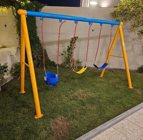 أرجوحة أطفال