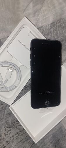 Apple iPhone SE 3rd Generation