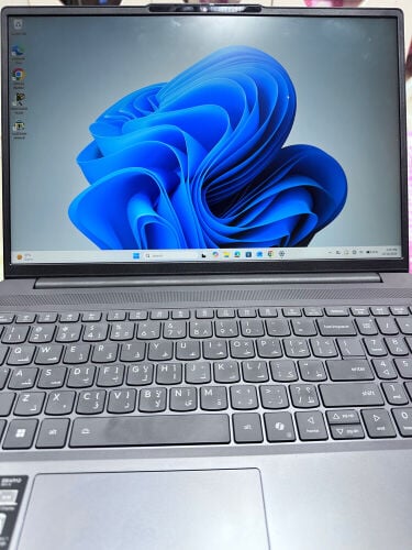 Lenovo Slim 3i 