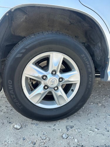 for sale vxr 2011 rims with new tir