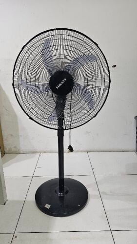 stand fan
