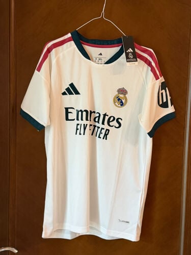Real madrid 26/27 home shirt