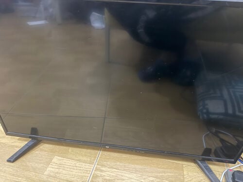 elekta tv (no remote) (negotiable)