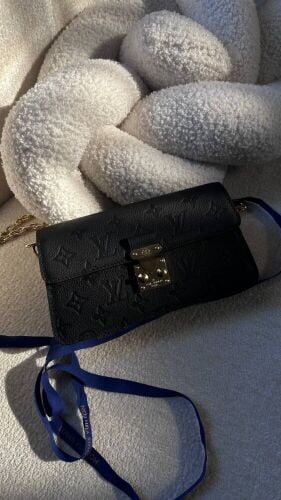 Louis Vuitton Metis Wallet On Chain
