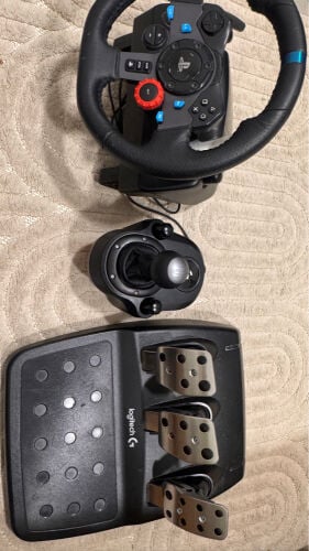 Logitech G29 driving wheel Negotiab