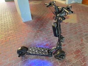 Kaabo mantis 8 pro E-scooter
