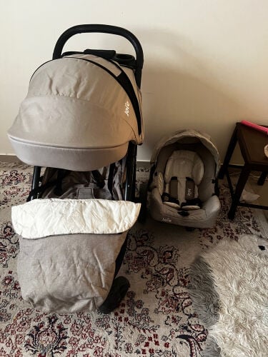 Baby stroller + car seat 
