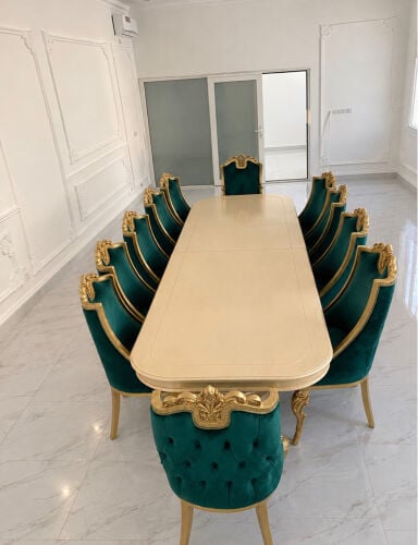 طاولة طعام 