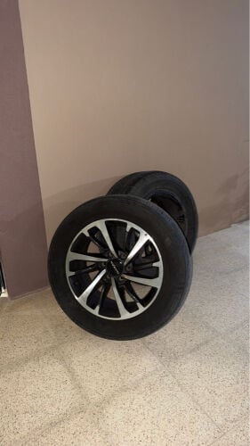  4 haval h9 rims and tyre
