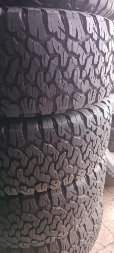 285/60/18"bfgoodrich