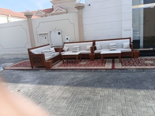 اطقم كنب مغربي وطاولات وكراسي