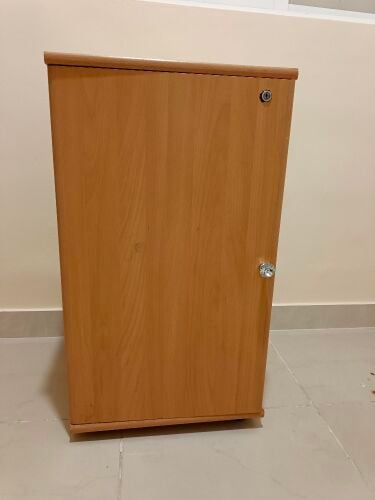 stro box / show cabinet