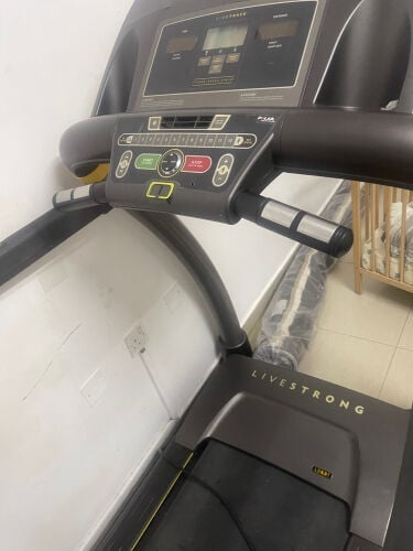 مشاية رياضية للياقة البدنية 