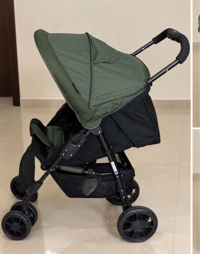 stroller 