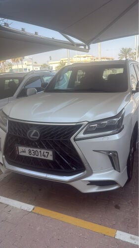 Lexus 570