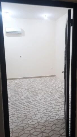 شقه ارضيه عائليه بشعبيه خليفه غرف