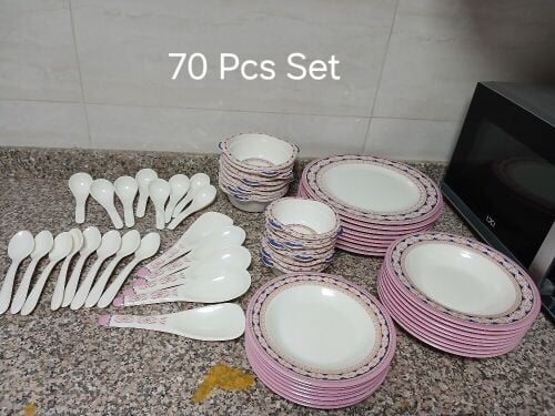 Dinner set + Large Cooking pot