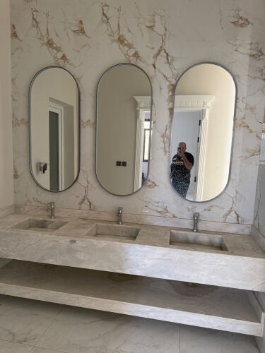 مغاسل رخام وأحواض ودرج 