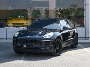 Porsche Macan S