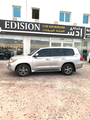 جيكسار 8 سلندر 2015