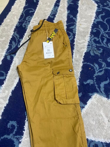 men’s cargo pants- size 32 / 34 