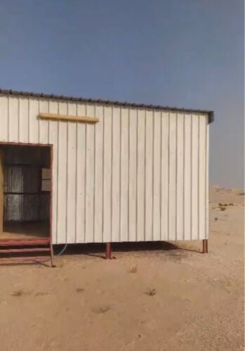 كبينة شبة جديدة