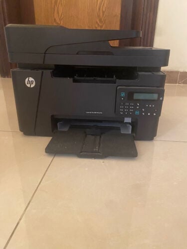 للبيع