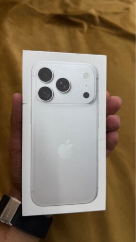 iPhone 18pro   