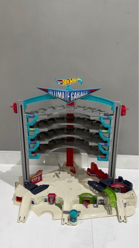 Hot wheels unlimited garage