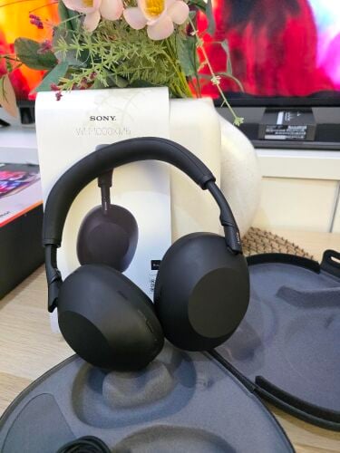 SONY WH-1000XM6 Black