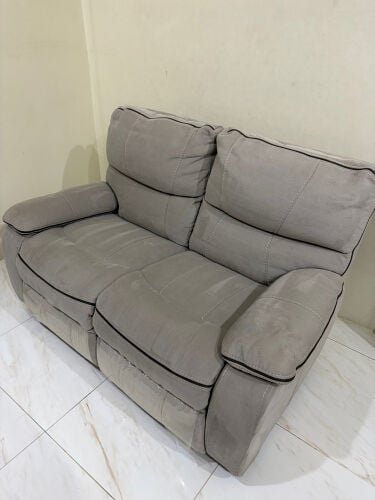 طقم كنب - قطعتين (2 و 3 كراسي)