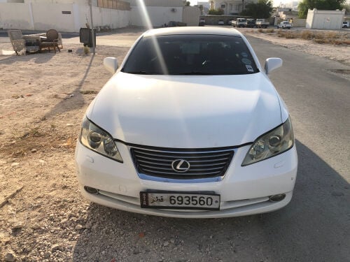 للبيع لكزس إي اس 350 بنورما 2008