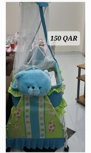 Baby craddle and baby carrier