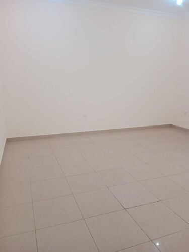 غرفتين و صالة كبار طابوق بالدحيل