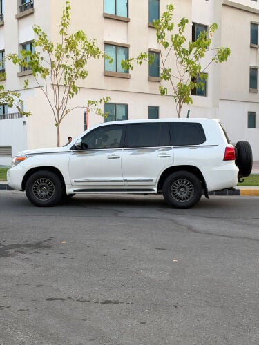 2015 Gxr V8 Limited (Leather+Diff)