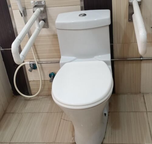 كهربائ جميع الاعمال الكهربة والسب