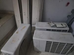 للبيع عدد 2 مكيف اسبليت 1.50 طن