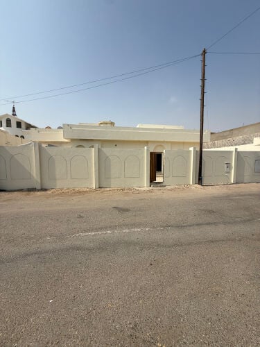 للإيجار بيت شعبي في معيذر