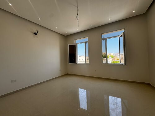 للايجار فيلا بالوكرة جديدة راقية 