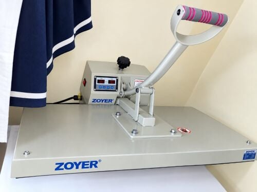 ZOYER