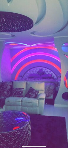 كبينة ٩ متر موديل 2021 مجدده 2024