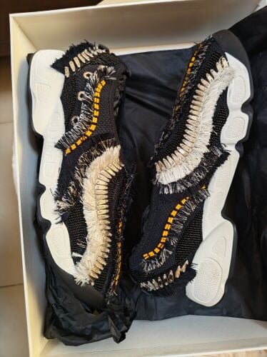 For sale original Dior shoes brand