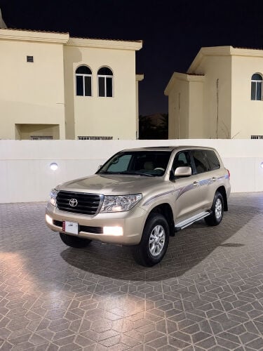 Land cruiser