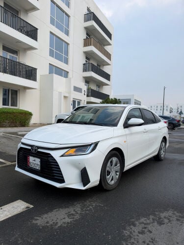 toyota yaris 2024