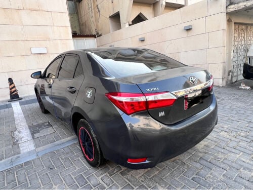 Corola 2014 personal used car