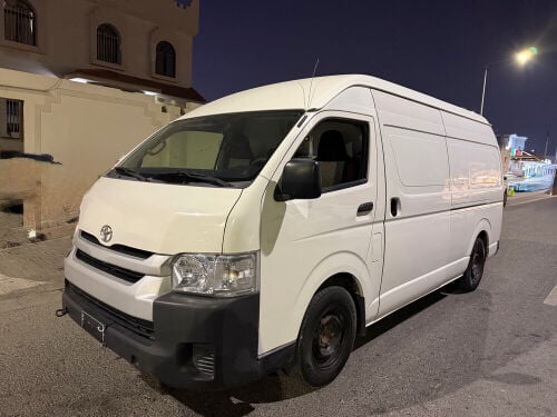 Hiace van