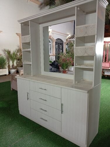 Vanity Table, Makeup Table, Dressin