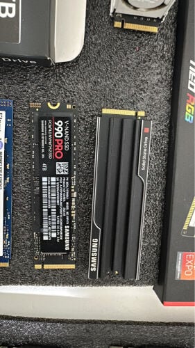 4 TB SAMSUNG 990pro