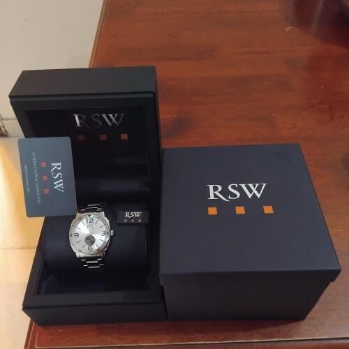 SWISS MADE WATCH ORIGINAL NEW